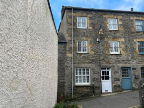 Ebb Tide - Fisherman's Cottage